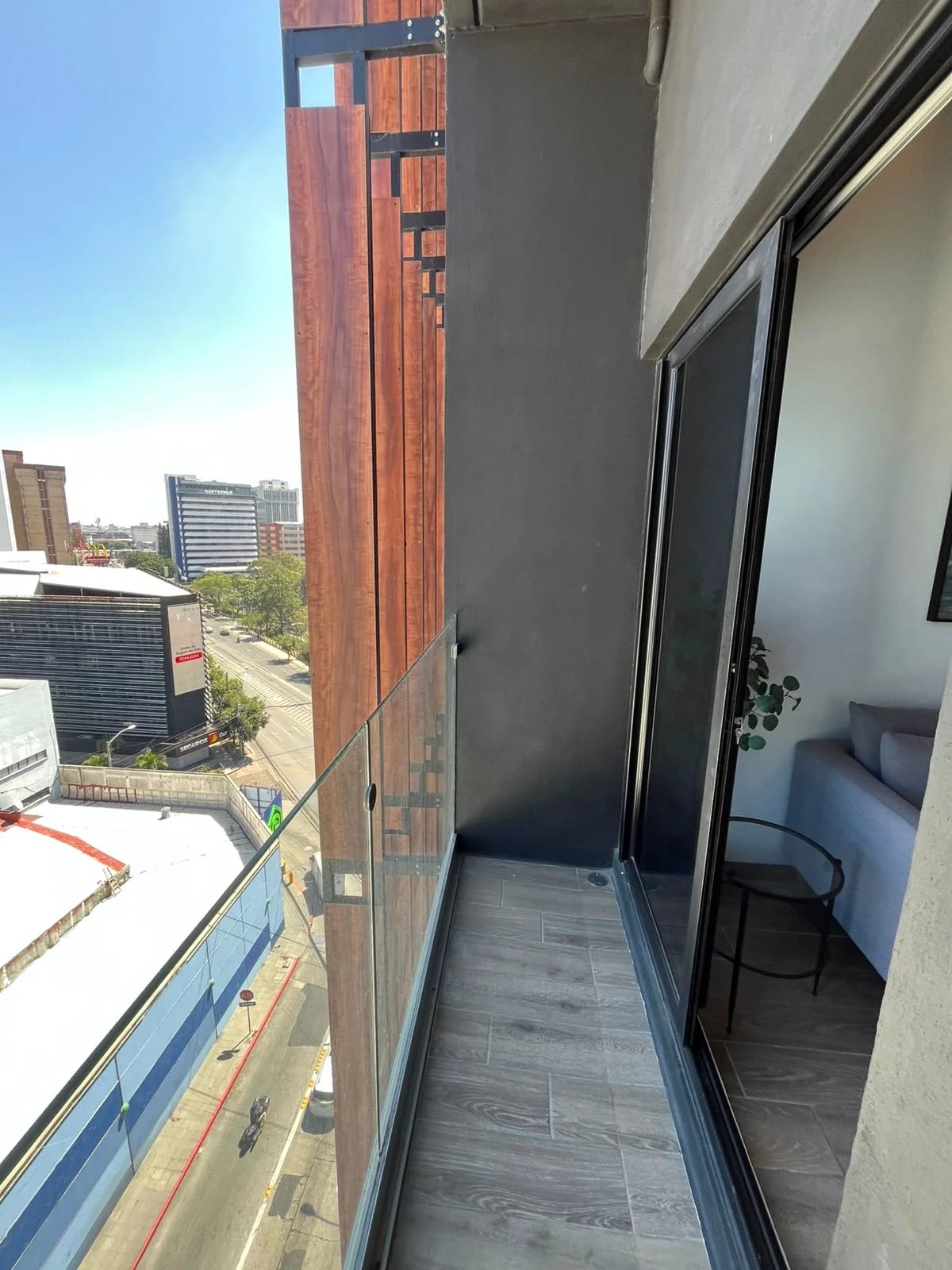 Apartamento Amueblado en Venta Edificio Septimo Zona 4 — foto 8 de 13