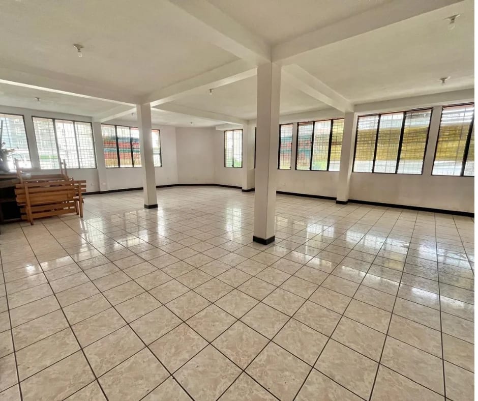 EDIFICIO EN VENTA ZONA 5 — foto 3 de 17