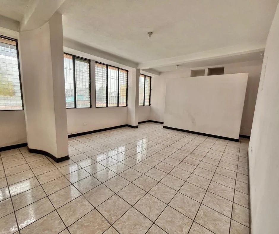 EDIFICIO EN VENTA ZONA 5 — foto 4 de 17