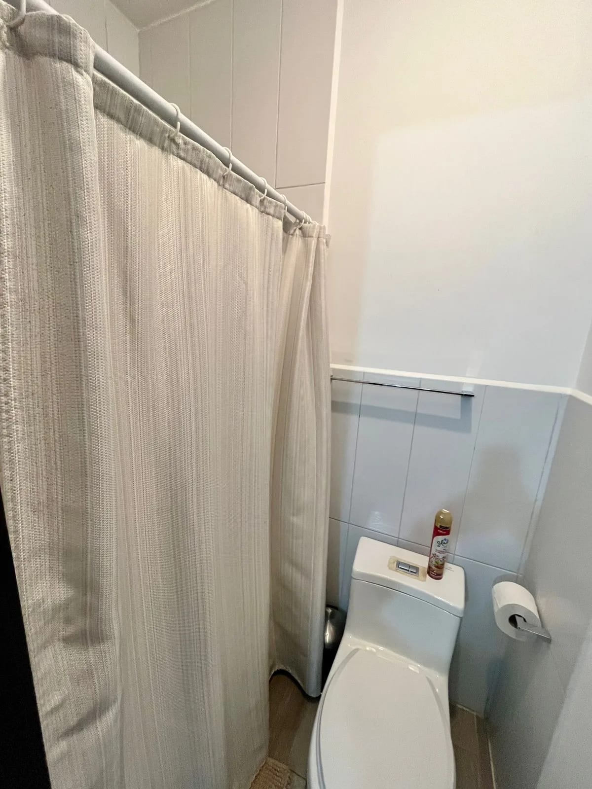 APARTAMENTO AMUEBLADO EN VENTA EDIFICIO NARAMA ZONA 13 — foto 7 de 17