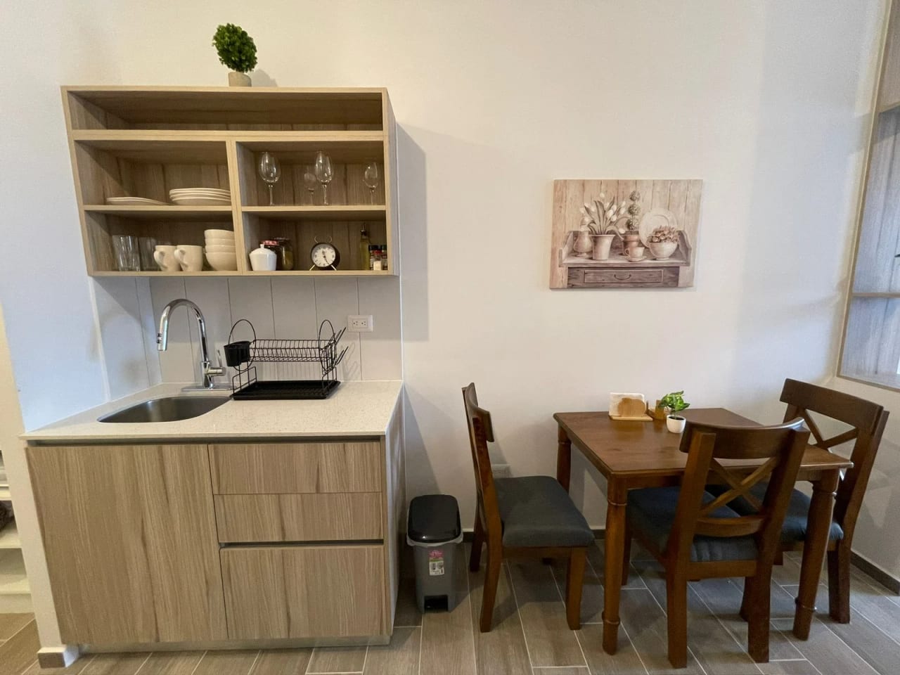 APARTAMENTO AMUEBLADO EN VENTA EDIFICIO NARAMA ZONA 13 — foto 11 de 17