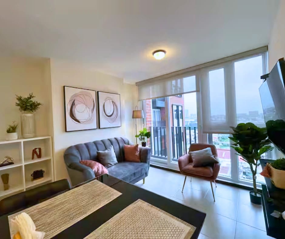 APARTAMENTO AMUEBLADO EN VENTA ZONA 11 EDIFICIO PARQUE SAN JORGE — foto 2 de 12