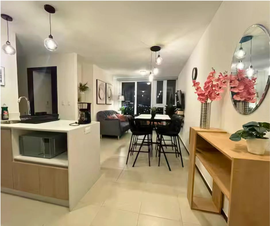APARTAMENTO AMUEBLADO EN VENTA ZONA 11 EDIFICIO PARQUE SAN JORGE — foto 4 de 12