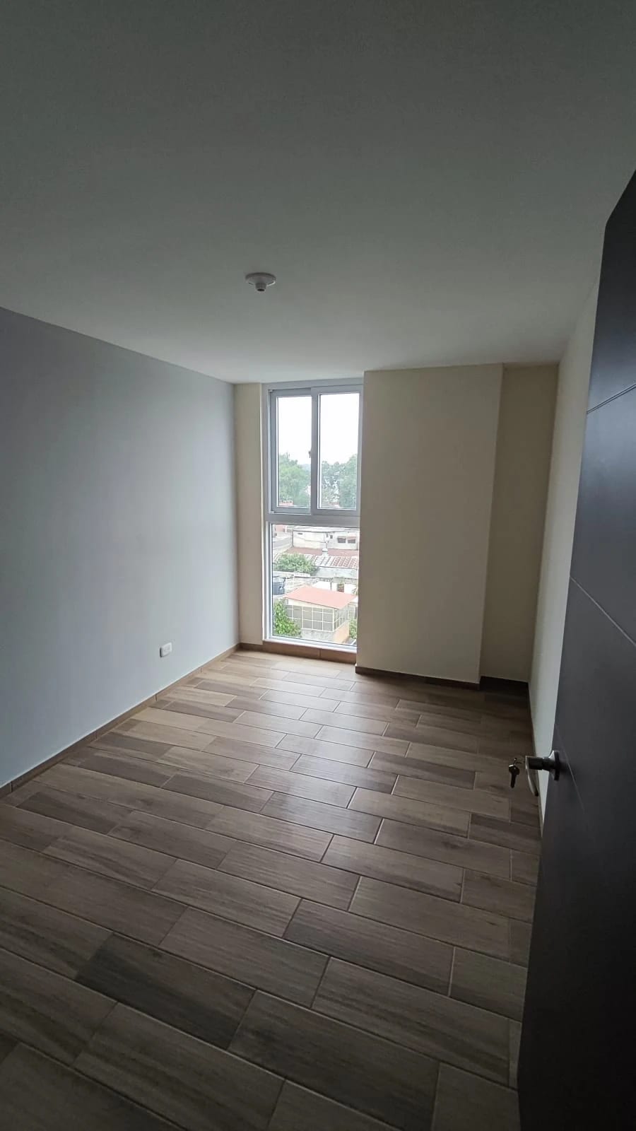 APARTAMENTO EN VENTA ZONA 2 DE MIXCO EDIFICIO ZENTIA — foto 2 de 6