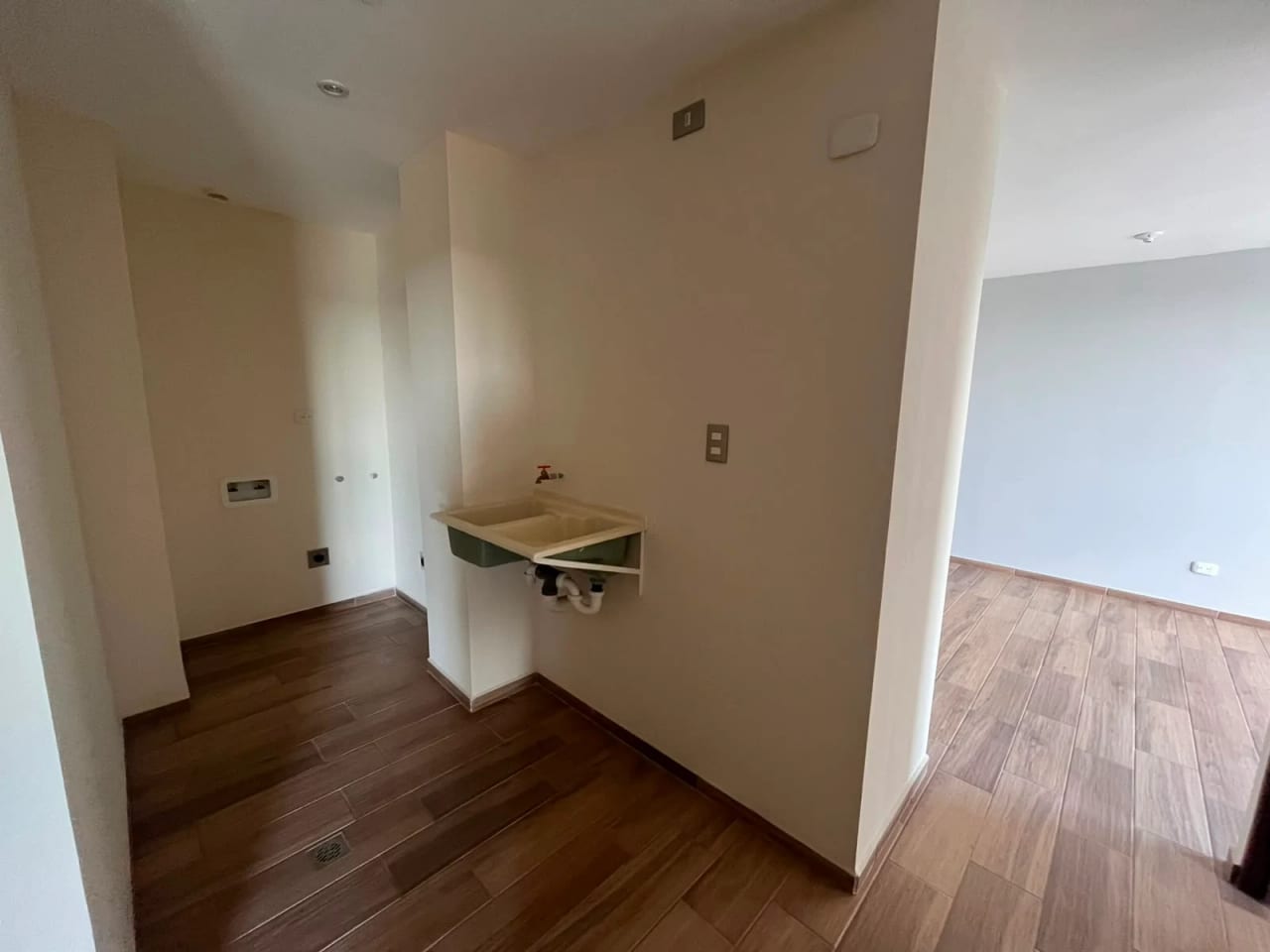Apartamento en Venta Zona 2 de Mixco Edificio Zentia (copia) — foto 6 de 16