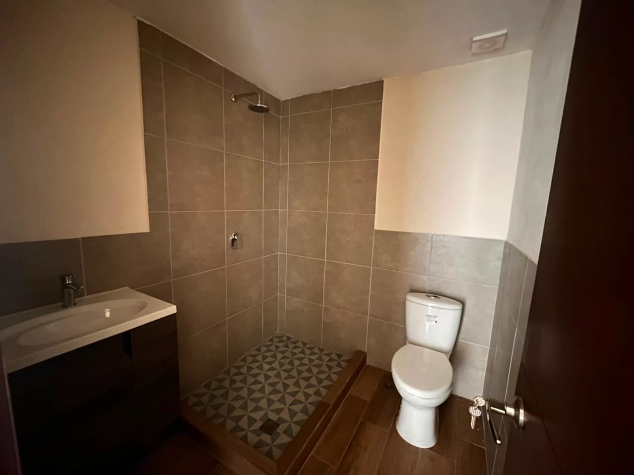 Apartamento en Venta Zona 2 de Mixco Edificio Zentia (copia) — foto 5 de 16