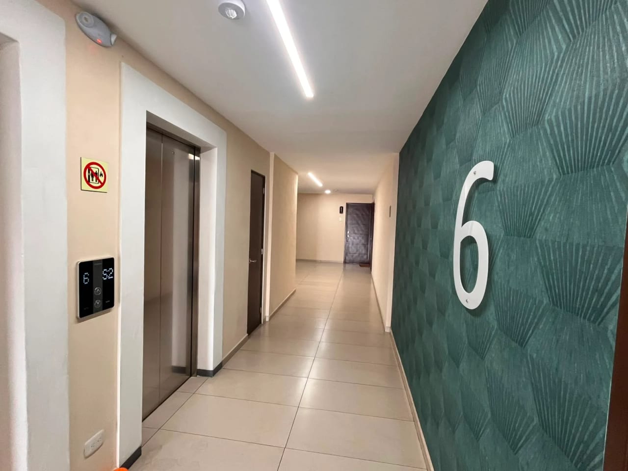 Apartamento en Venta Zona 2 de Mixco Edificio Zentia (copia) — foto 1 de 16