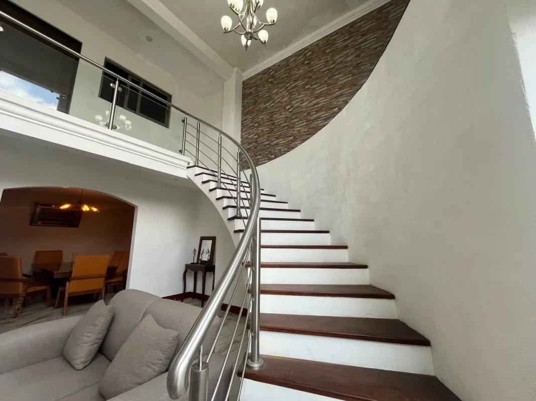 CASA EN VENTA VISTAS DE FLORENCIA SANTA LUCIA MILPAS ALTAS — foto 16 de 16