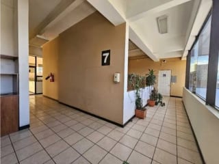 EDIFICIO EN VENTA PARA INVERSIÓN — miniatura 3 de 12